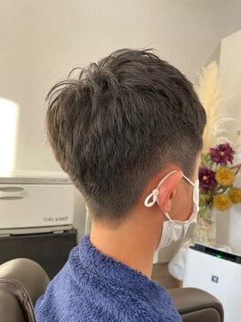 シークレットベースエヌ(Secret Base N) 短髪黒髪☆刈り上げ☆束感☆爽やかグラデーションカット