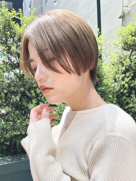 ビュートリアム265(BEAUTRIUM 265) ハンサムショート/小顔ショート/前髪なし/アッシュベージュ