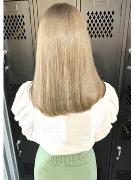 シアン(CYAN) #ブリーチカラー#ケアブリーチ#ミルクティーベージュ#髪質改善