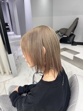 ヴァイス 新宿店(VAICE) ミルクティーベージュ