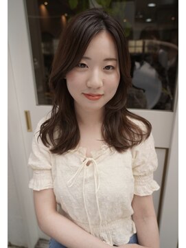 アンテシニヨン(Un the Shiniyon) クビレミディー