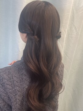 マーズ(Hair&Make Mars+) 巻き下ろしアレンジ