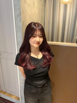 エッセ 大阪梅田茶屋町店(esse) layer cut × red  color