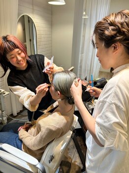 デュッカダブリュー(Duka W)の写真/【御殿山駅徒歩3分】経験豊富な女性Stylistがお出迎え♪女性特有のお悩みも気軽に相談できるのが嬉しい！