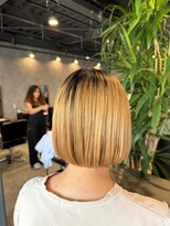 インク(ink)&nbsp;顎ラインボブ/丸みボブ/ハイトーン