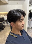 黒髪ニュアンスセンターパート