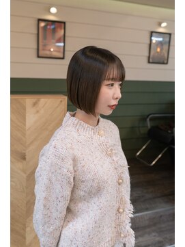 シビバイレボ(CIBI by revo) 地毛風カラー/切りっぱなしボブ/ショートボブ[船橋]