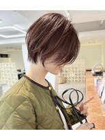 ナンバー 博多(Number)&nbsp;【動きのあるオシャレショート/ベージュカラー】NARUMI