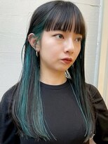 ジェコ ブラン(gecko. brun) モードなインナーカラーロング/イヤリングカラー/ミントグリーン