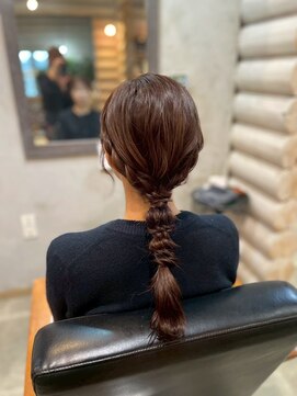 クレエ ヘアー デザイン(creer hair design) お呼ばれヘア大人可愛いロープ編みフィッシュボーン結婚式二次会