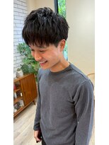 シフト(SHEEFT)&nbsp;ツーブロック刈り上げメンズヘアリクルートビジネスマッシュ
