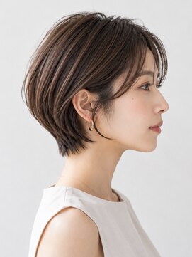 ザ シー 海老名(The C) 20代30代40代50代ナチュラル大人可愛いレイヤーショートボブ1