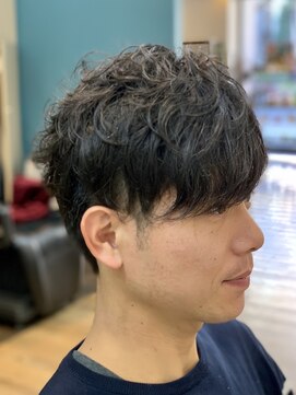 キュアキュア(Cure2) 【くせ毛】マッシュ×うざバング×束感ショートで王道ショート。