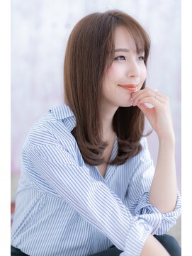 ヘアアンドビューティー ミック(Hair & Beauty miq) グラデーションカラーが◎斜めバングのワンカールセミディb