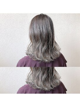 フリティ 大阪西梅田店(friity) カーキ☆グラデーション【梅田/大阪/西梅田/北新地】