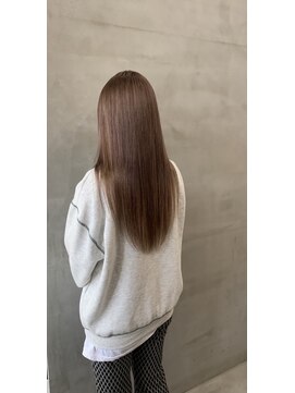 リリ(Riri) ほんのりピンクベージュ