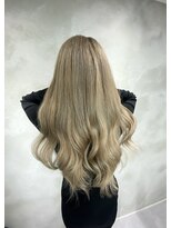 アルマバイロサ(ALMA by ROSA)&nbsp;ハイトーンアッシュベージュ/担当:【ギャル仙人】RENTA