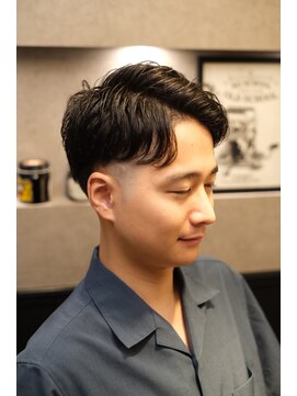 ブロートーキョーバーバーショップ 神田店(Bro Tokyo BARBERSHOP) 【神田】ナチュラルの極みビジネスアップバング