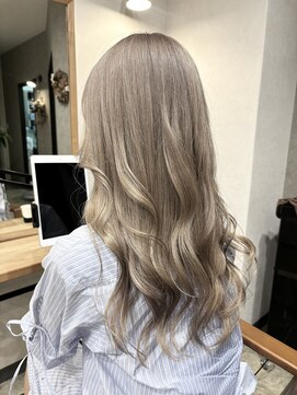 ルナバイルヴェール(LUNA by LeVert) ミルク多めミルクティーベージュ