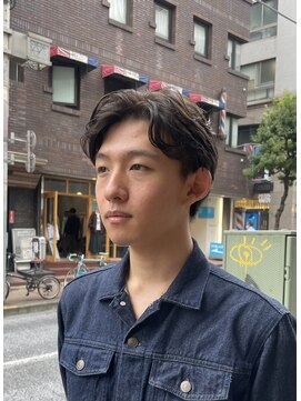 アース 三軒茶屋店(HAIR&MAKE EARTH) 三軒茶屋_メンズ_ショート_センターパート_ニュアンスパーマ_