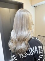 サロンドミルク 溝の口店(salon de MiLK) ホワイトブランド