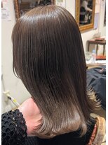 ミリアル(Milial) グレージュカラー