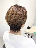 ストフ(stof)&nbsp;レイヤーカット/ウルフカット/マッシュウルフ/ツーブロック