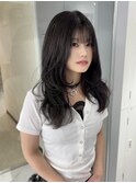 レイヤーカット 暗髪