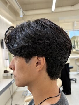 ニコ トウキョウ ヨコハマ(nico) 刈り上げセンターパートテーパーフェードカットニュアンスパーマ