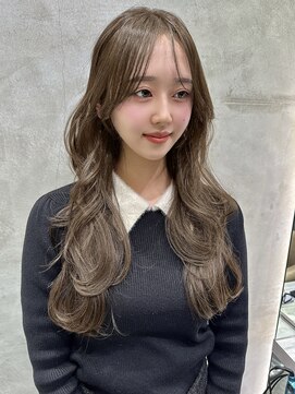 ロンドネートゥル 新潟(Lond naitre) ダークアッシュ/似合わせカット/レイヤーカット(新潟/万代）