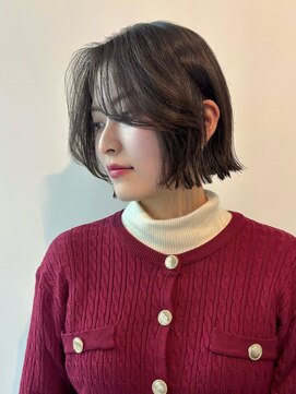 カシェル(cashel) ブリーチなしカラー グレージュ ボブレイヤー 顎ラインボブ