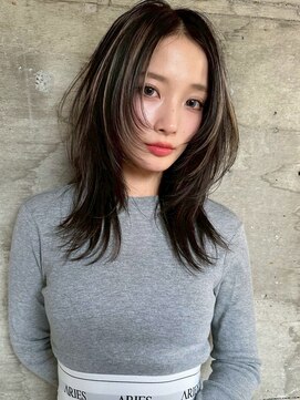 サイン 表参道(SIGN) 20代30代トレンドなレイヤーカットハッシュカットレイヤーボブ