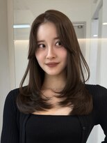 ノイ 銀座(noi)&nbsp;顔周りレイヤーカットべージュカラーくびれレイヤーカット