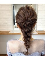 ベルヘアサロン(BeL HAIR SALON) 編み下ろしアレンジ