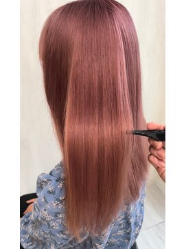 シャルム バイ アローズ 久留米店(CHARM BY AROSE) 艶髪ピンクベージュハイトーンダブルカラーストレート20代30代
