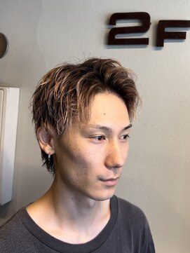 ミリオンバックス 上野(Million Bucks) ショートウルフ