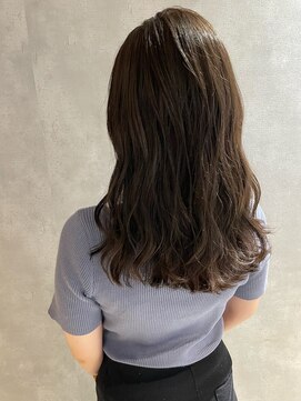 アイディール(:ideal) 赤みを抑えたマットベージュで大人綺麗な髪の毛に☆