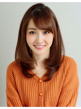 ウル(ulu) 顔まわりのナチュラルレイヤーでの抜け感おしゃれスタイル♪