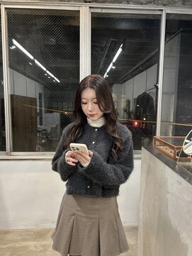 シアー(siar) グレージュ