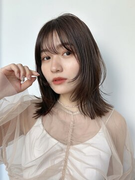 ローネス(LONESS) くびれレイヤー レイヤーカット ミディアムレイヤー