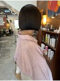 切りっぱなしミニボブ