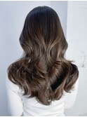 ロンググレージュ美髪くびれヘア顔周りレイヤー_ba554851