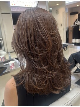 クオール(Quol) 【レイヤーカット】レイヤーで困った方はお任せください