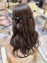 アンニュ(annuy)&nbsp;ヘアアレンジ 韓国ヘア ブラウンアッシュ 20代 艶髪 髪質改善