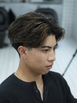 ヘア アトリエ ホロウ 堀江(HAIR ATELIER HOLLOW)&nbsp;Highlight Center Part《ハイライトセンターパート》