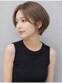 ショートカット ベージュ 髪質改善 顔周りレイヤー 20代