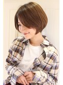 大人可愛く丸みが可愛いニュアンスショートボブ