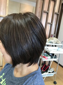 ヘアーメイク ランプ(hair make Lamp) レディースショートボブ