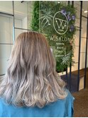 【W_SALON 河原町】ホワイトミルクティーベージュ/レイヤー