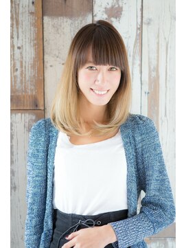 フェイス 赤羽店(face) ペールベージュセクションカラーグラデーションカラー外ハネボブ